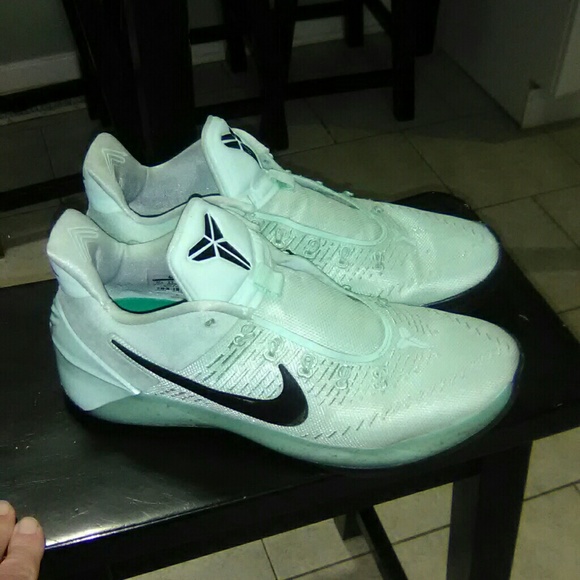 Nike Other - Nike Kobe Igloo